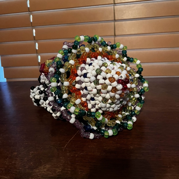 Hand Crafted Beaded Creature - Picture 2 of 7